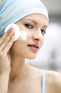 美容秘笈:办公一族最佳洁肤五步骤