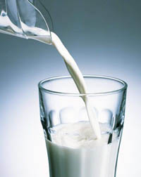 牛奶鲜着喝的十大妙处(图)