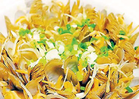 夏天善用姜抗衰老除斑秃(图)