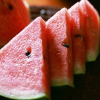 夏季十四种蔬菜水果迅速吃瘦下半身(图)