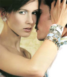 内衣裤同样会影响性欲(图)