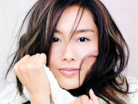 性感女神朱茵克服减肥平台期(图)