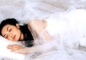 Ů��Ϊɶ����ȫ���ϻ鴲��ͼ��