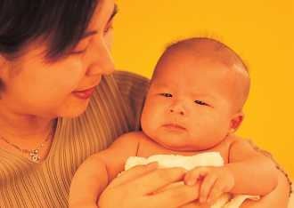 婴儿游泳轻松搞定(图)