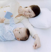 哄宝宝入睡易犯的八种错误(图)