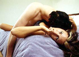 做爱时抚摸阴茎的手法技巧(图)